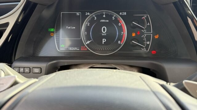 Lexus es 300h (5)