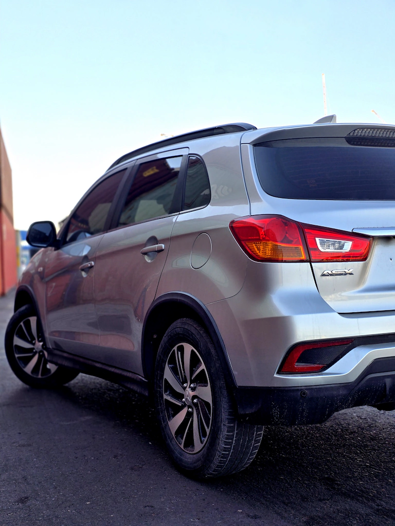 Mitsubishi ASX (2)