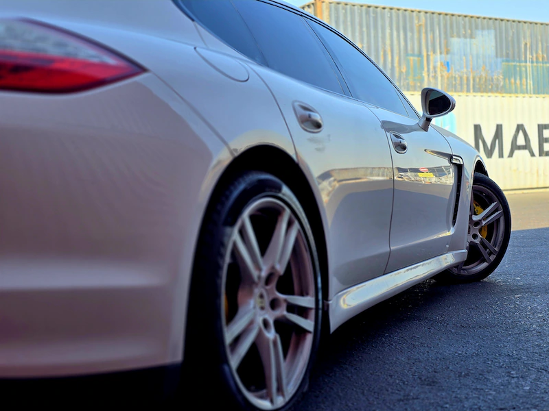 Panamera (2)